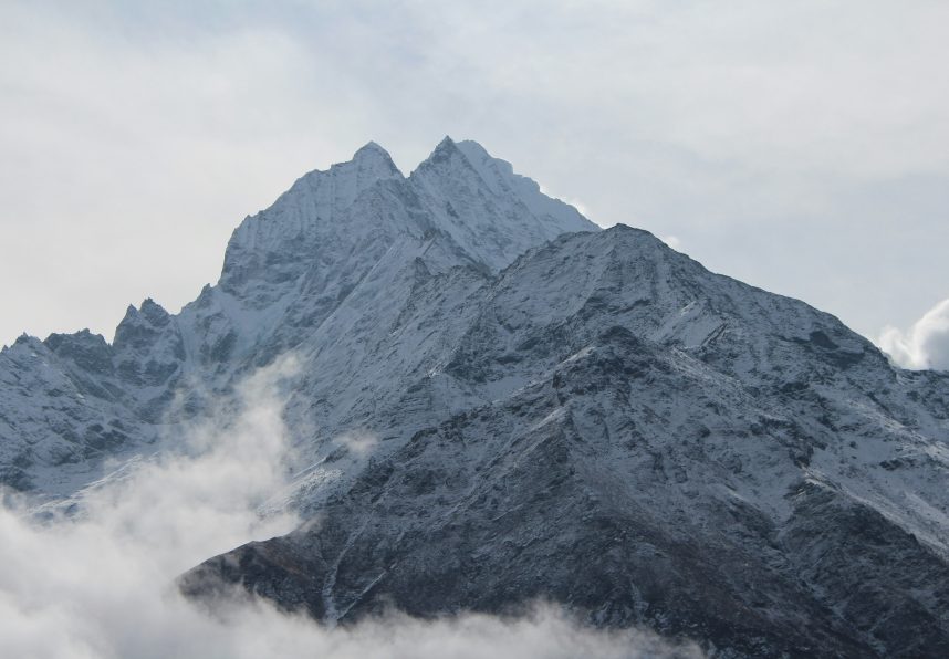 Island Peak Climbing - 16 Days