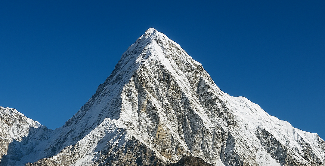 Lobuche Peak Climbing 14 Days