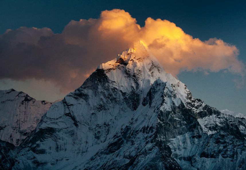 Ama Dablam Peak Climbing 22 Days